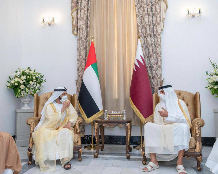 Vice President and Prime Minister of the United Arab Emirates and Ruler of Dubai Sheikh Mohammed bin Rashid meeting with Qatari Emir Tamim bin Hamad at the sidelines of the Baghdad summit; Twitter: @SinaToossi. 