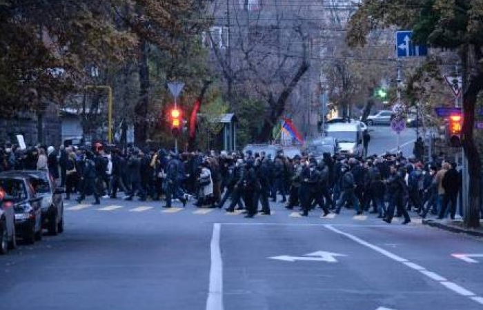 Armenian opposition launches civil disobedience