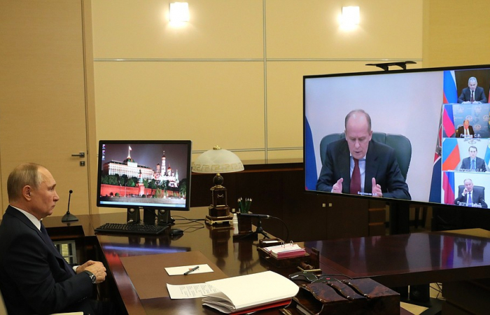 Putin chairs meeting of Security Council ahead of Karabakh talks