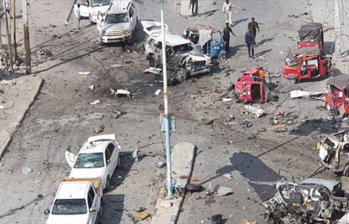 Suicide car bomb rocks Mogadishu