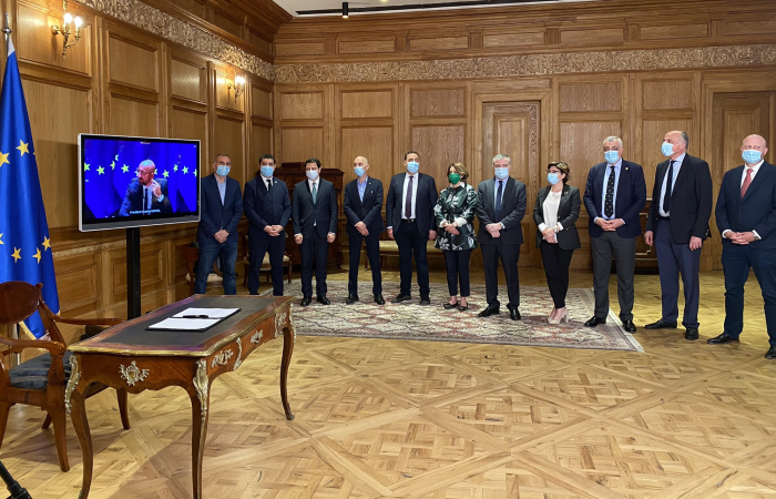 Michel in Tbilisi after Georgian government and majority of opposition parties sign EU-brokered deal to end political crisis