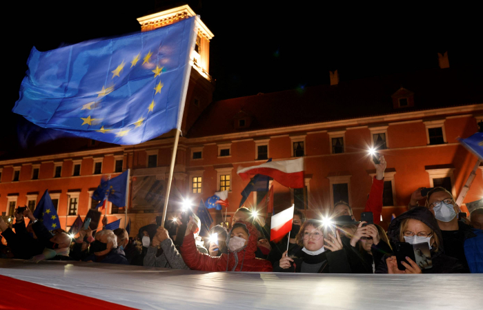 Poland must pay 1 million euros per day in rule-of-law dispute with EU