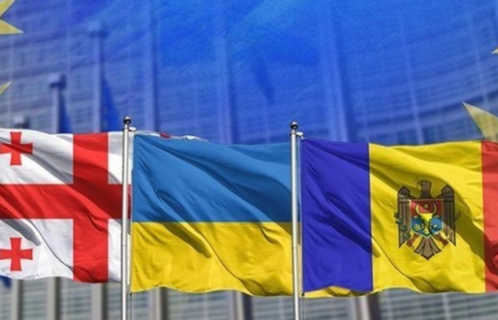 European Commission recommends to give candidate status to Ukraine and Moldova, and a membership perspective to Georgia