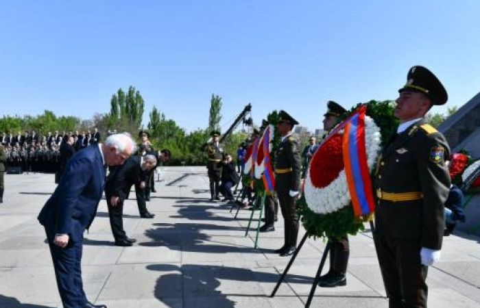 Armenians around the world mark 107 anniversary of Genocide 