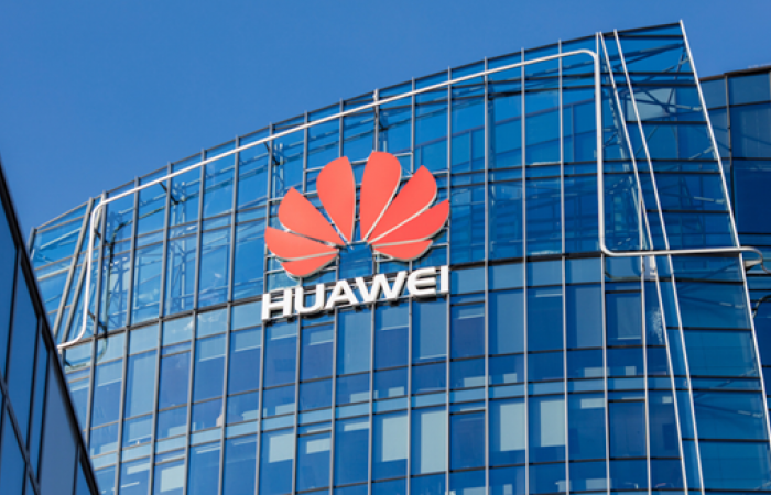 Huawei distances itself from the Russian market