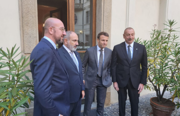 Leaders of Armenia and Azerbaijan plus EU and France meet in Prague