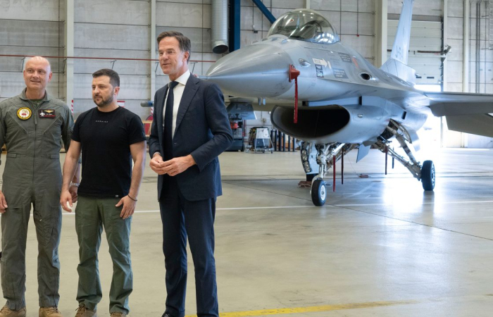 Netherlands and Denmark to give Ukraine advanced F16 aircraft