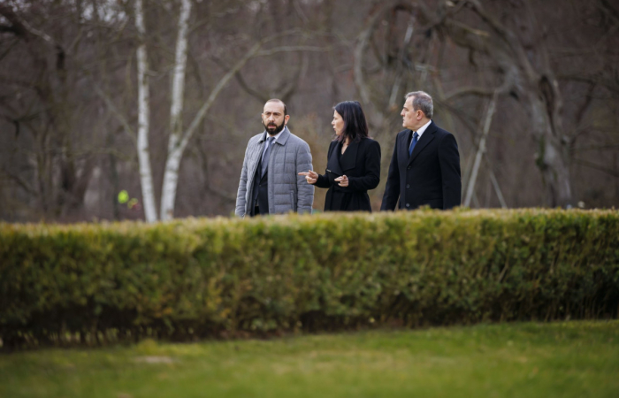 Armenian and Azerbaijani foreign ministers meet in Berlin as German diplomacy emerges out of the shadows to save the day for Europe