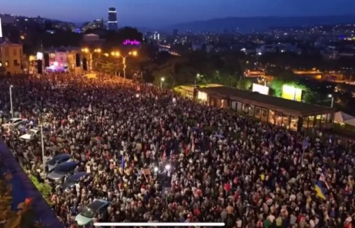 Tens of thousands of people protest in Georgia against "foreign agents" law