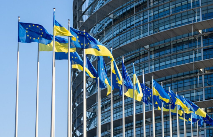 EU adopts 14th package of sanctions against Russia
