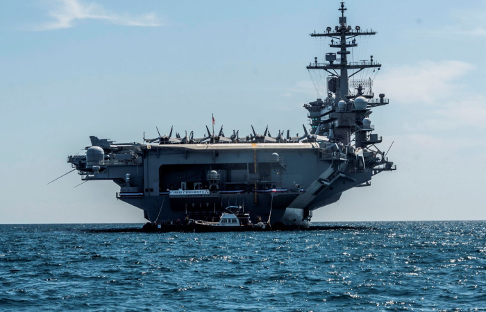 US strengthens military fleet in Middle East