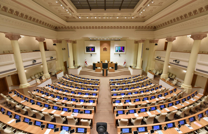 Final reading of new “foreign agents” law approved by Parliament in Georgia