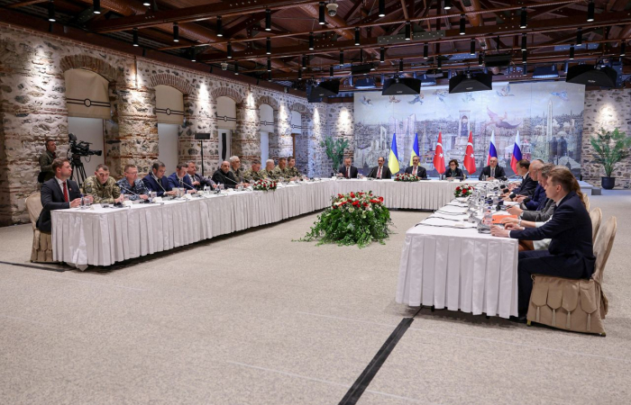 Russia and Ukraine agree prisoner exchange but no progress made in peace talks