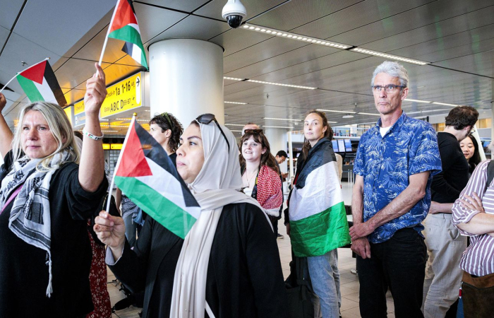 Thousands of people join the Global March to Gaza
