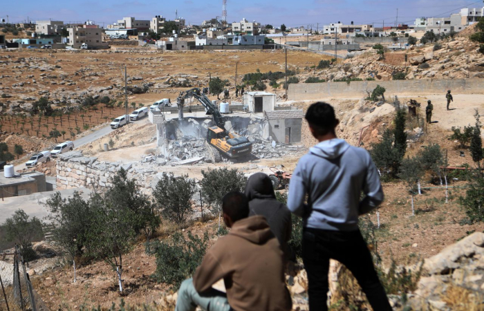 Israeli settlers attack army base in West Bank
