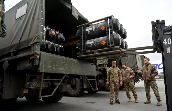 Trump says US will send more weapons to Ukraine
