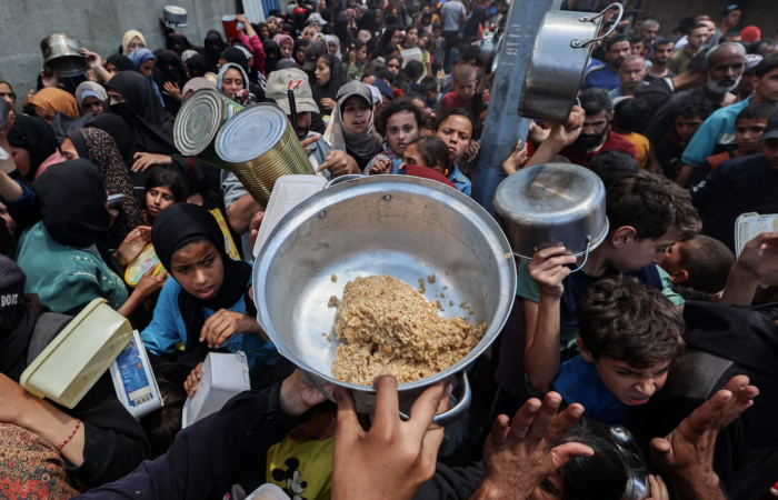 UN: Almost 800 Killed Near Aid Zones in Gaza