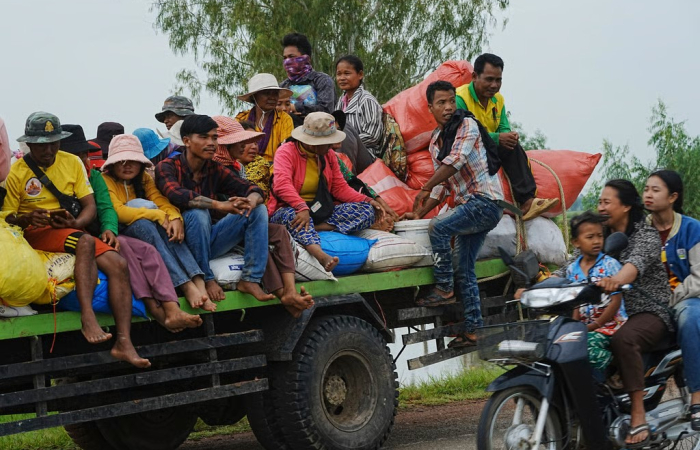 Fighting continues on Thailand-Cambodia border on Saturday morning with 150000 civilians already displaced