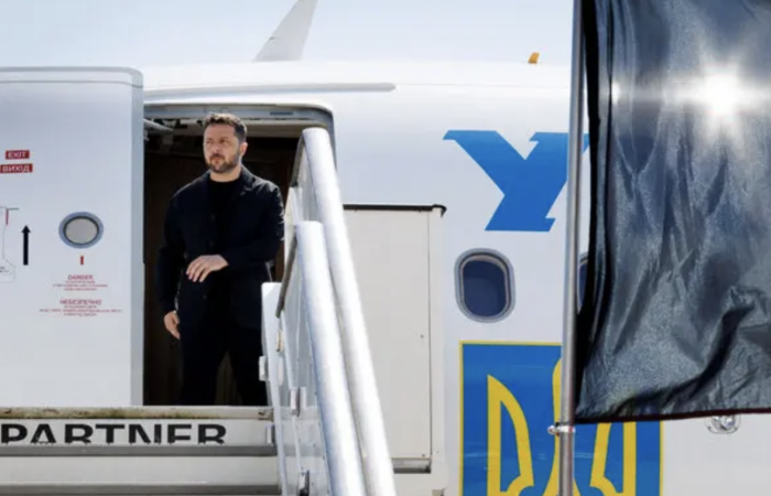 Zelensky arrives in Washington for summit with Trump