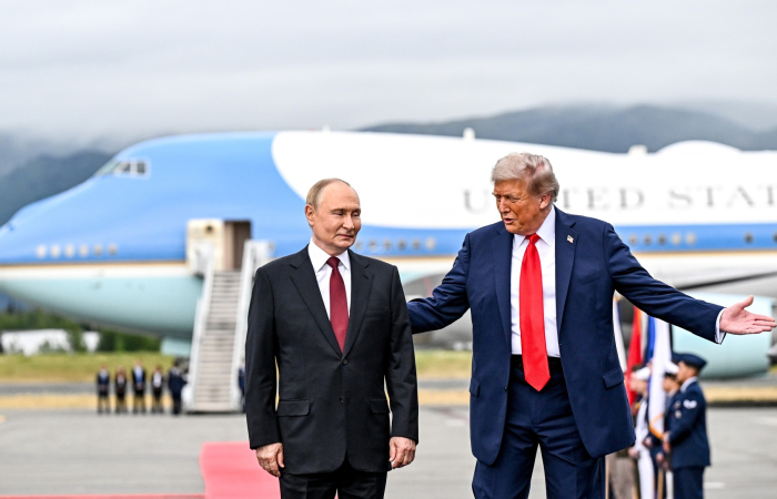 Red-Carpet for Putin yet no breakthrough