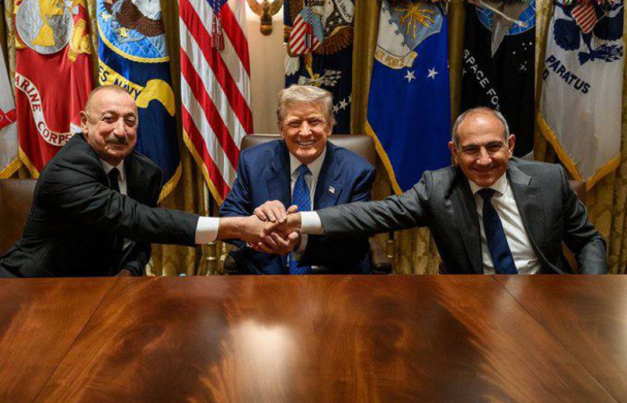 Historic moment in Washington as Armenia and Azerbaijan end decades of conflict and open the door for a new era