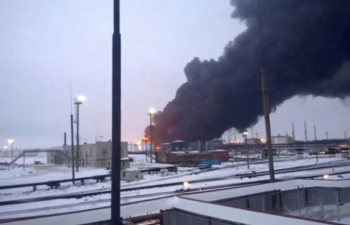 U.S. Intelligence Sharing to Boost Ukraine’s Strikes against Russian Refineries
