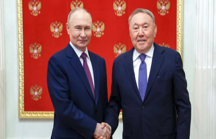 Tokayev not concerned about his predecessor's meetings with Putin