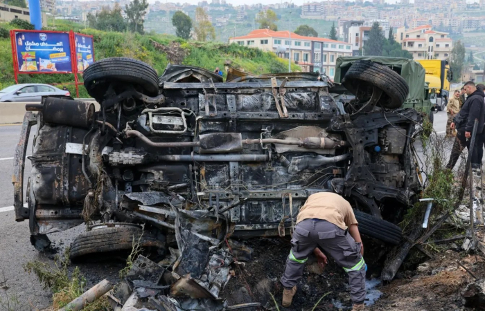 Fighting continues despite rare Israel-Lebanon talks