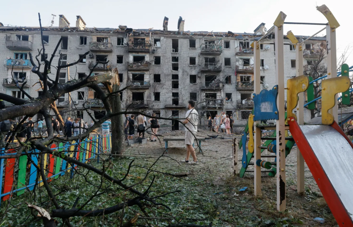 Massive Russian attack on Kyiv leavies dozens killed or injured