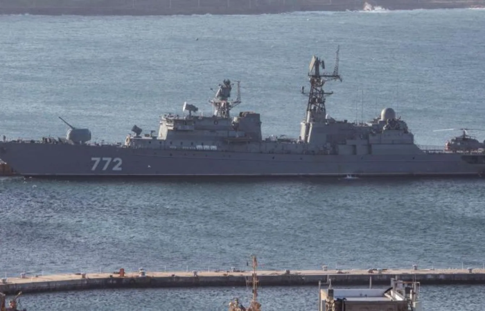 Russian warship "greets" Andy Burnham's premiership with live fire in the English Channel