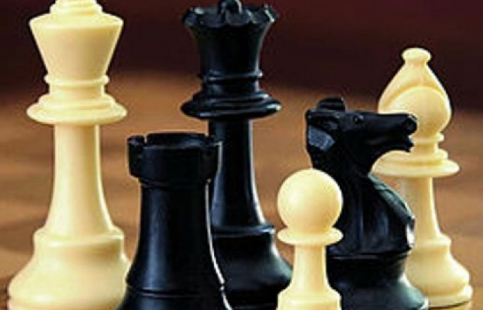Playing the King. Armenian Chess grandmaster tells FIDE he will not go to Baku.