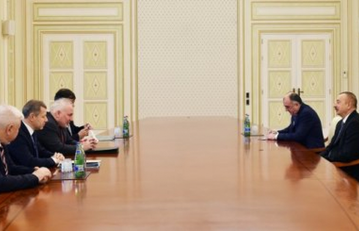 Сопредседатели обсудили мирный процесс с президентом Азербайджана