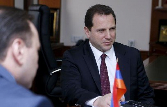 Министр обороны Армении заявил, что нарушения режима прекращения огня находятся на самом низком уровне