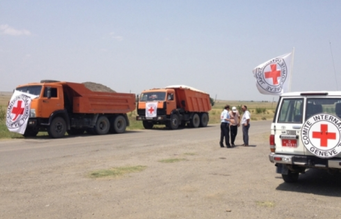 The ICRC builds walls to protect people from bullets in Karabakh conflict zone.