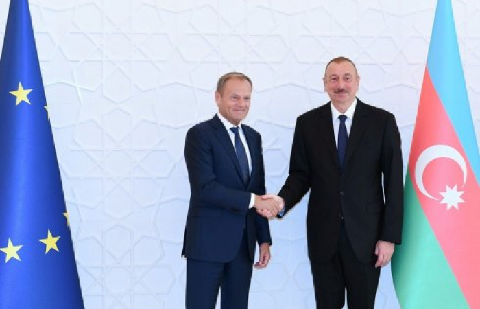 Президент Европейского Совета Дональд Туск встретился с президентом Азербайджана в Баку