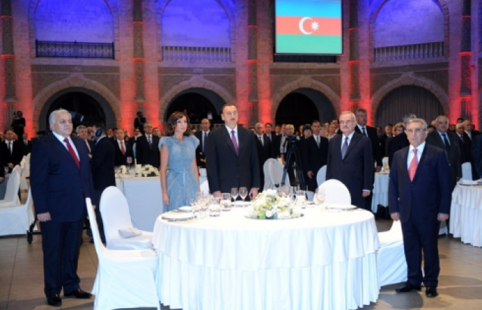 Azerbaijan celebrates independence day