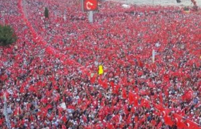 Turkish opposition holds gigantic rally in Izmir