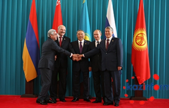 Former Armenian PM appointed head of EEU at summit in Kazakhstan.