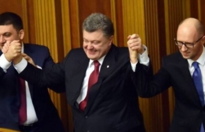 Ukraine sends strong message of unity at the opening of new parliament.
