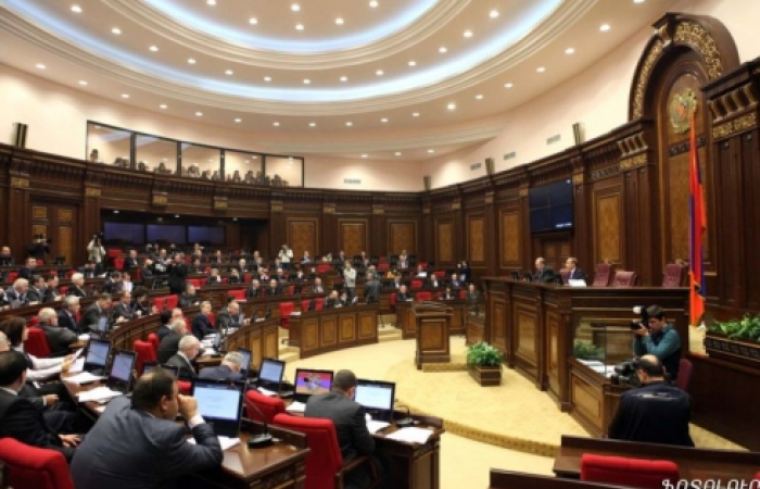 Парламент Армении приступил к обсуждения­м проекта заявления об ответствен­ности Венгрии по делу Сафарова