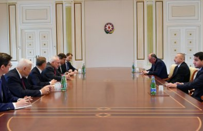 Minsk Group diplomats hold talks in region