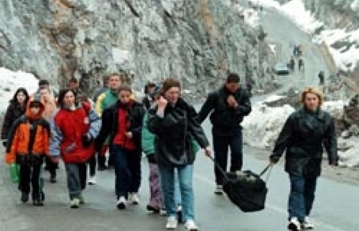 Армянских беженцев обворовывают