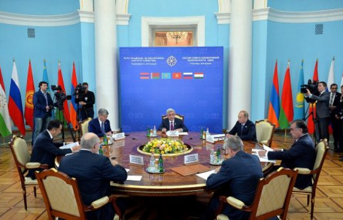 Комментарий: Путин о "внешних угрозах" и о том, что происходит рядом с нами на постсоветском пространстве.