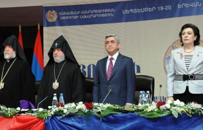 Armenian Diaspora gather for forum in Yerevan to mark 20th anniversary of Armenia's independence