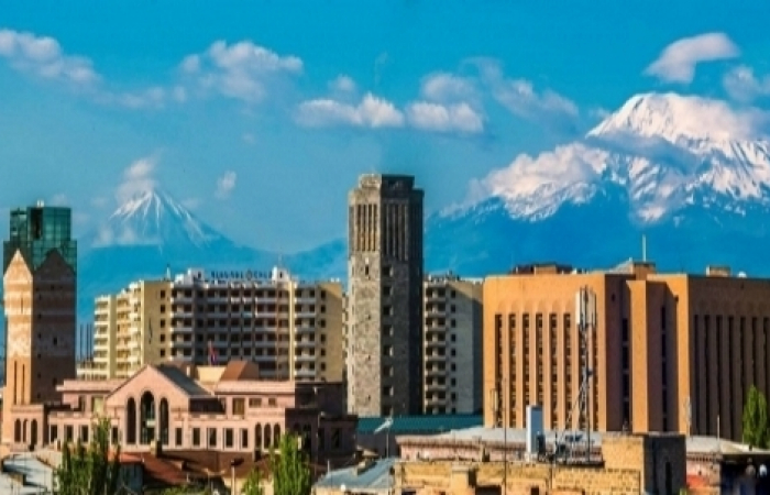 Protests in Yerevan against Russian arms sales to Azerbaijan