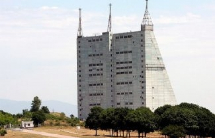 Azerbaijani, Russian experts negotiating around Gabala radar.