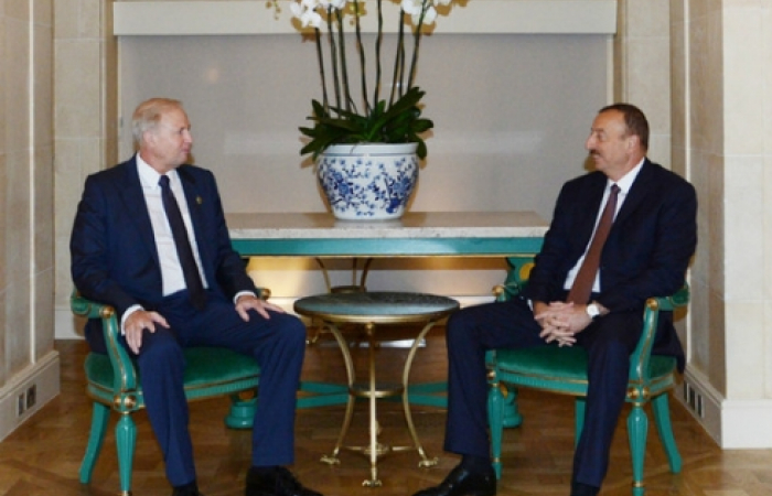 Aliev meets with Head of BP in London. The Azerbaijani leader is currently in the UK on a working visit.
