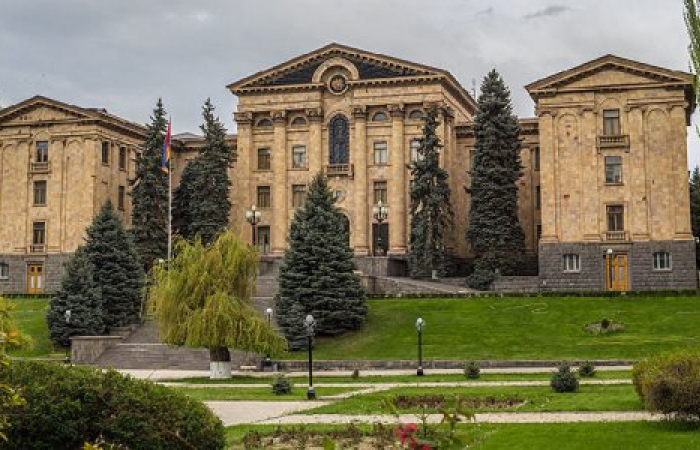 Armenian civil society organisations call on Parliament to reconvene