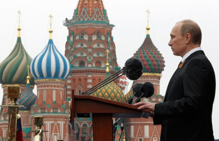 Russian President Vladimir Putin arrives in Baku today accompanied by a high powered delegation including the Ministers of Foreign Affairs, Defence, Emergency Situations, Energy and Transport and the Heads of Lukoil and Gasprom. In the meantime ships of t