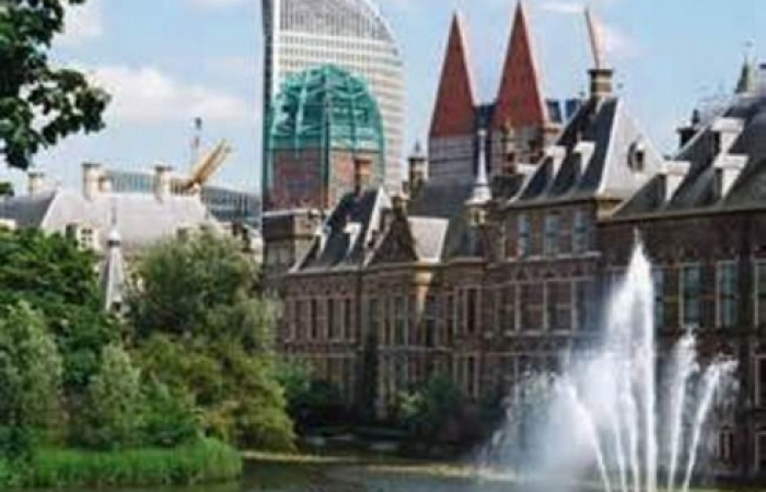 All eyes on the Hague. The nuclear security summit in the Dutch capital will be the first opportunity for world leaders to consider the situation in Ukraine in face to face meetings.